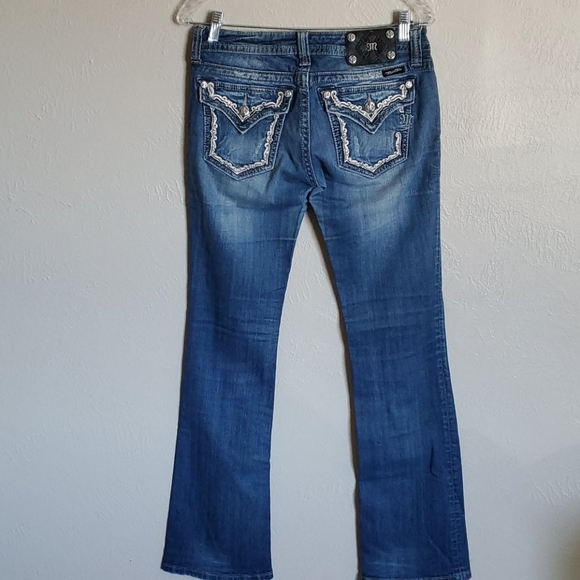 Miss Me embellished bootcut jeans - Picture 2 of 7